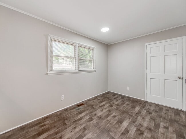 Building Photo - Charming 3-bedroom, 1-bath home in Stanley, NC