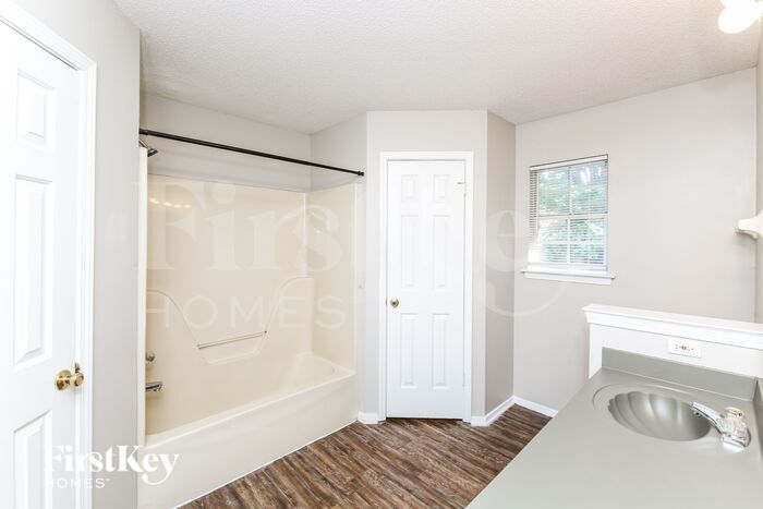 Building Photo - 1582 Beaver Trail Dr