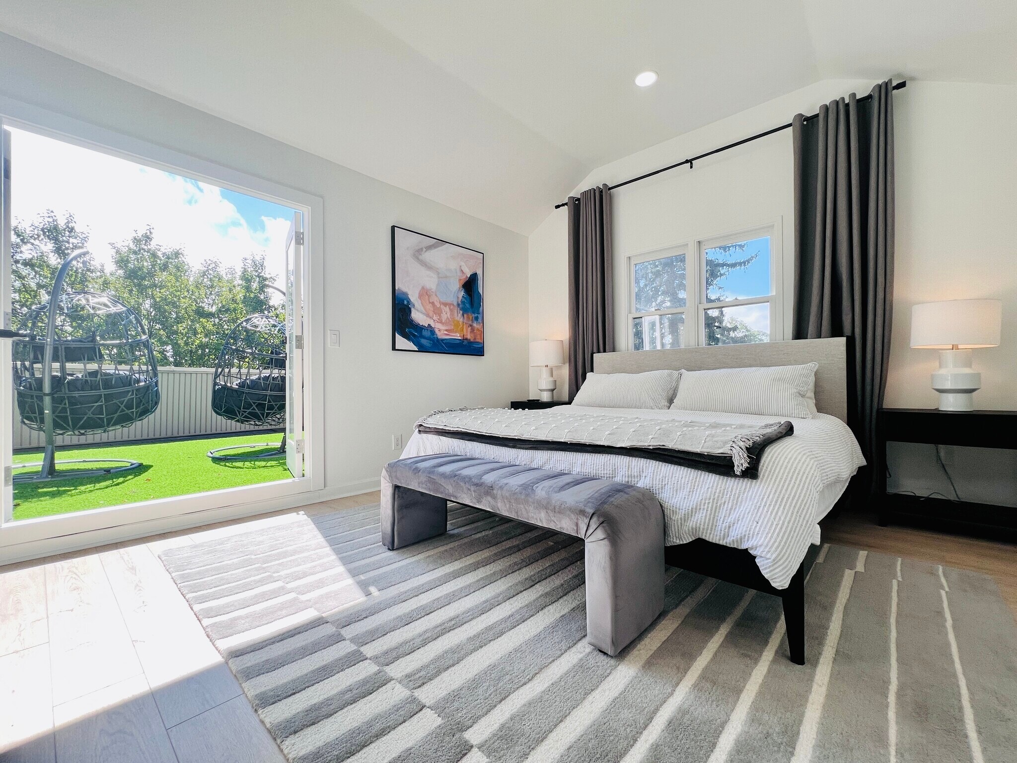 Building Photo - 323 Gross St