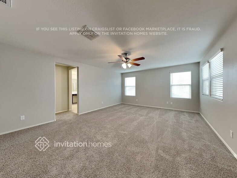 Building Photo - 16436 W La Ventilla Way