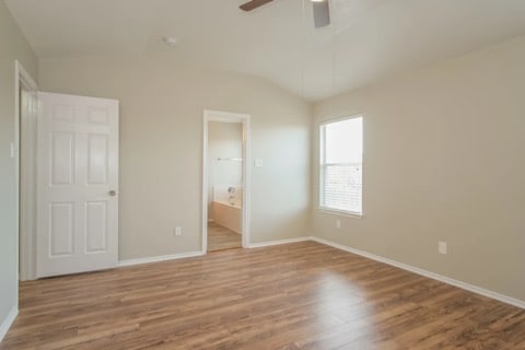 Building Photo - 14820 Lipton Ln