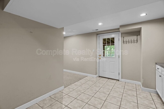 Building Photo - 16610 Green Needle Ct