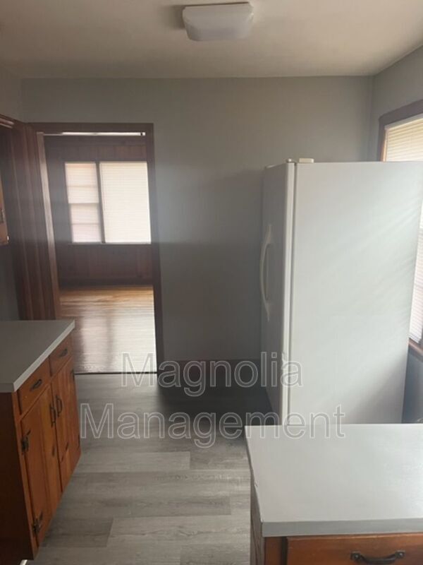 Building Photo - 866 Dabney Dr