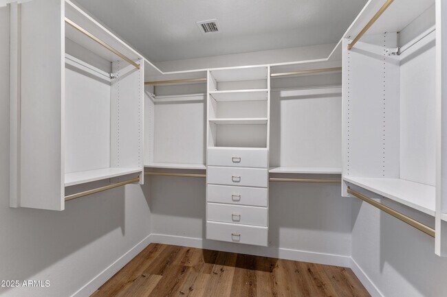 Building Photo - 8463 E Natal Cir