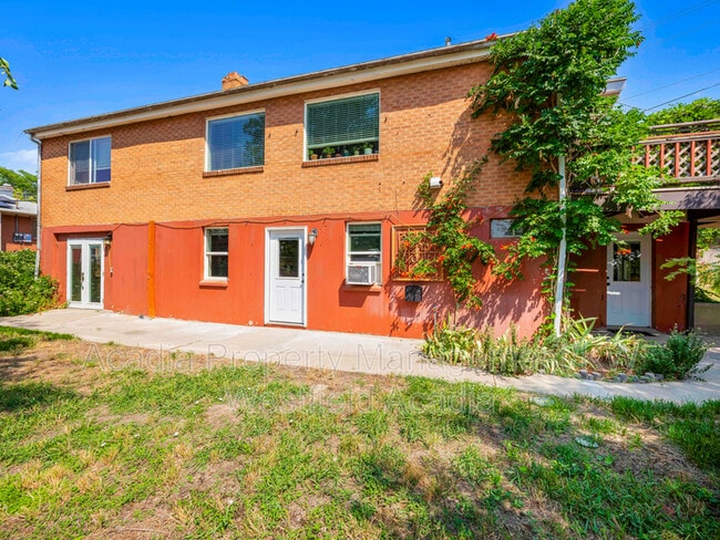 Building Photo - 4092 Orchard Dr