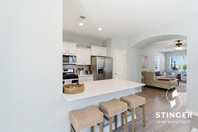 Building Photo - 9 Camp Saxton Way