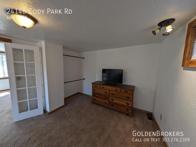 Building Photo - 24146 Cody Park Rd