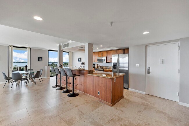 Building Photo - 3400 S Ocean Blvd