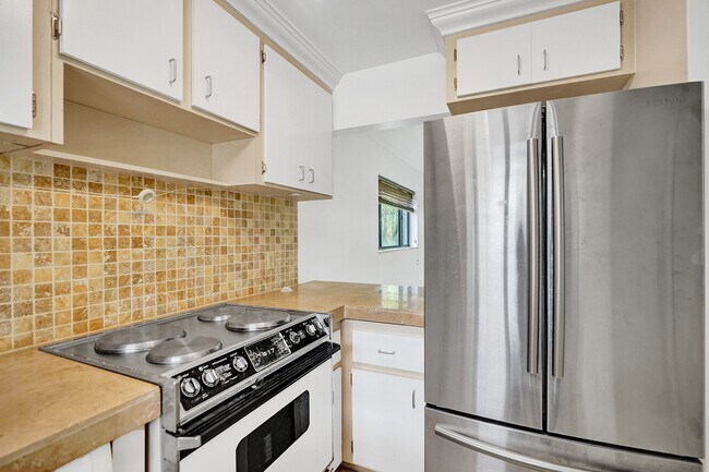 Building Photo - 2514 Taylor St