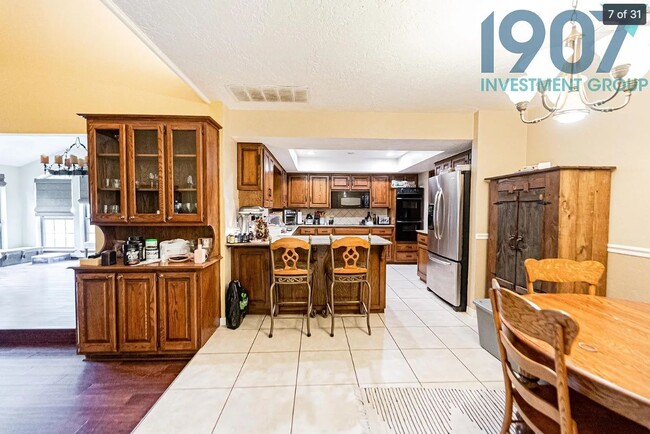 Building Photo - 4405 Manchester Ct