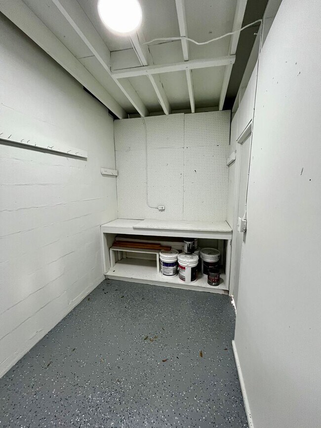 Building Photo - 3/2 in great Conway location