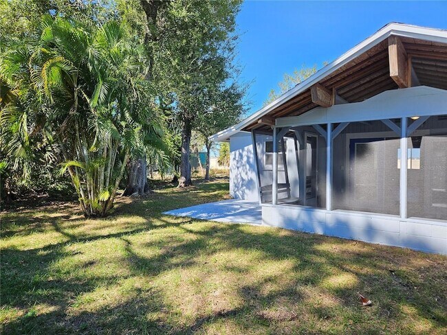 Building Photo - 8229 Cypress Rd