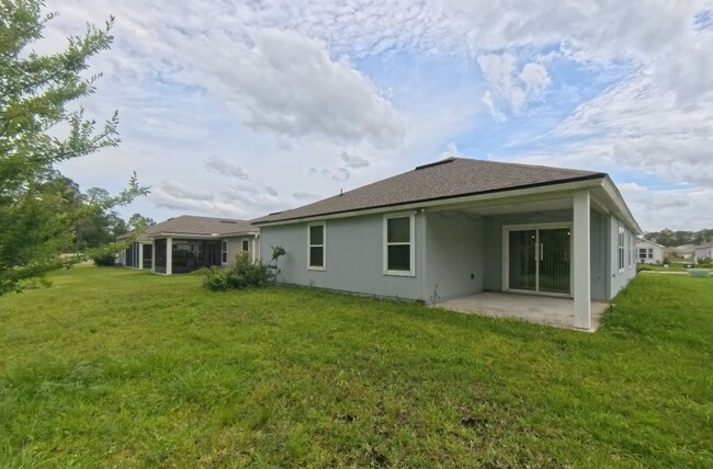 Building Photo - 70409 Winding River Dr