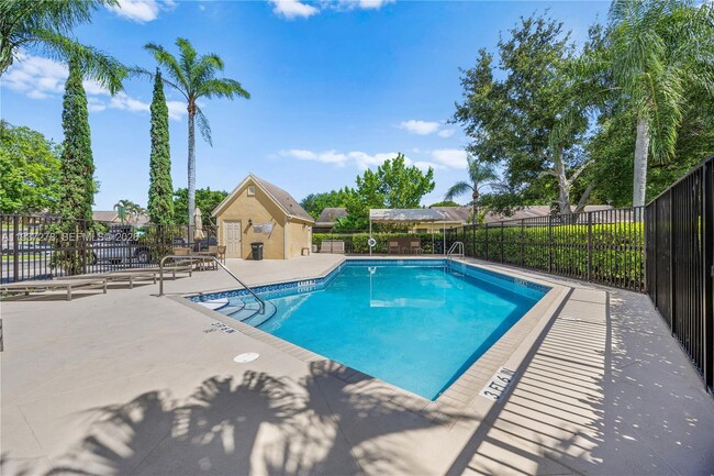 Building Photo - 3639 NW 83rd Ln