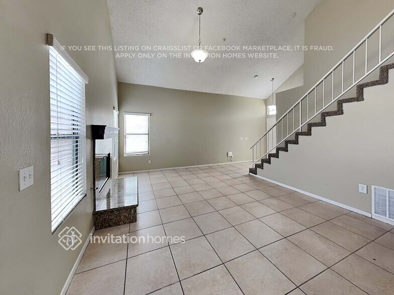 Building Photo - 14566 Southwood Dr