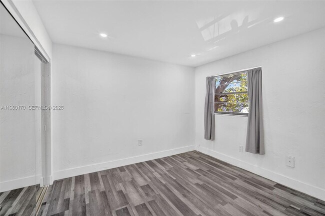 Building Photo - 3265 Virginia St