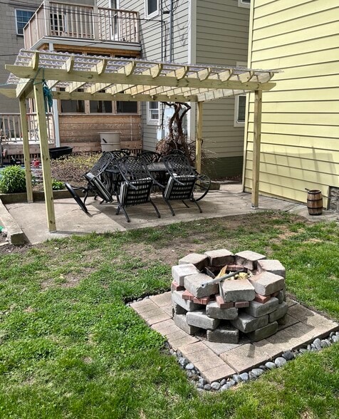 Backyard - 1534 N Marshall St