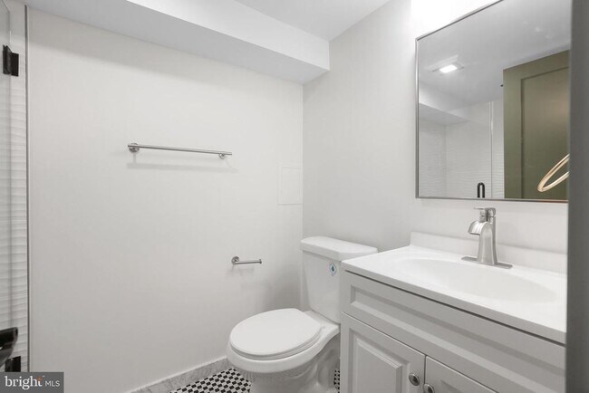 Building Photo - 837 Decatur St NW