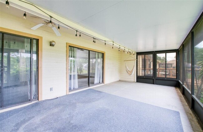 Building Photo - 2617 Bentley Dr