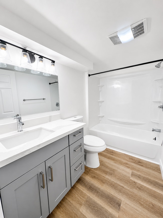 Building Photo - Fully Remodeled 4-Bedroom, 3-Bath Home with Garage and Private Fenced Yard – North Seattle