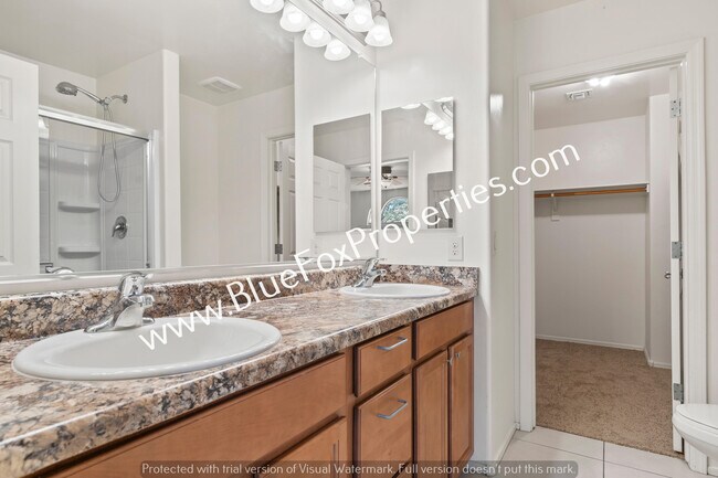 Building Photo - 8784 N Western Red Cedar Dr