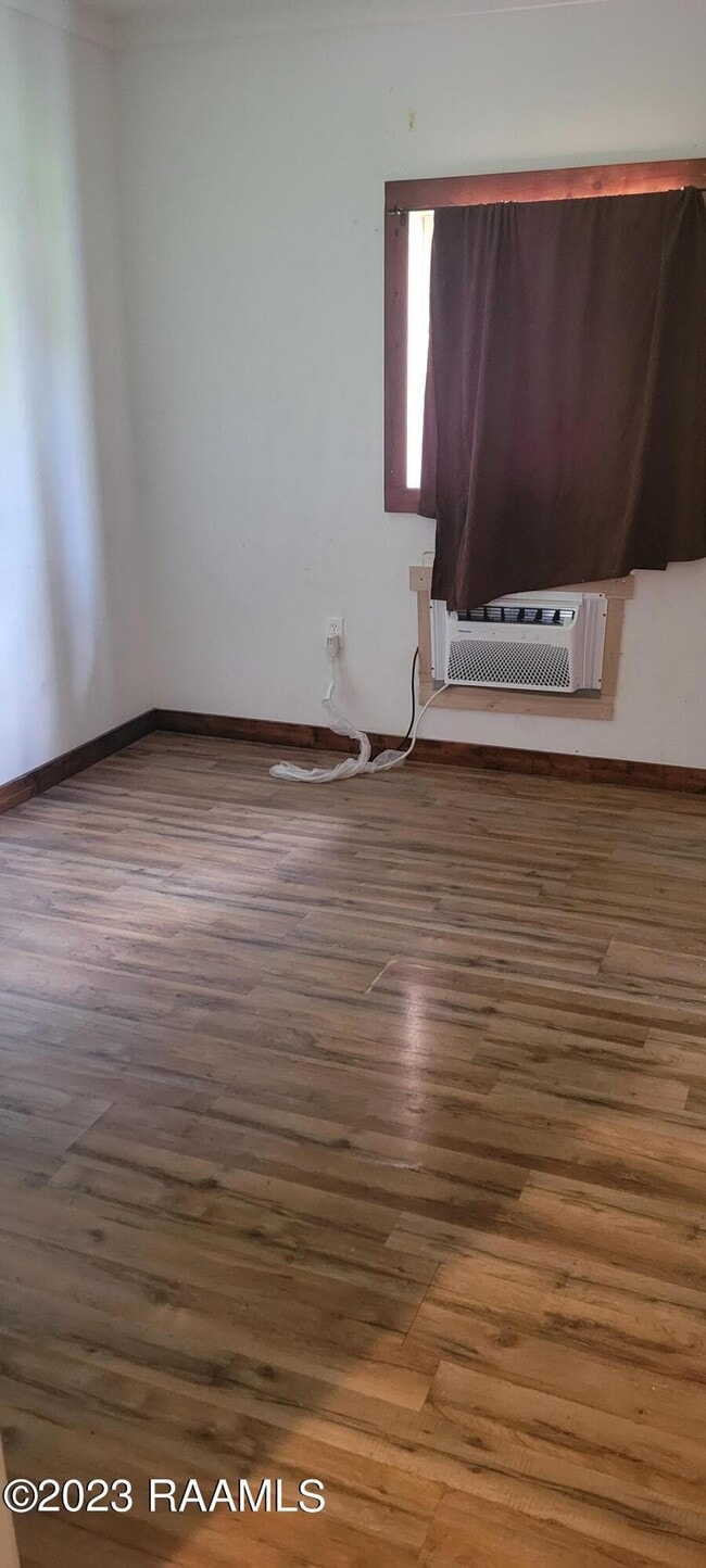 Building Photo - 232 Hulin St