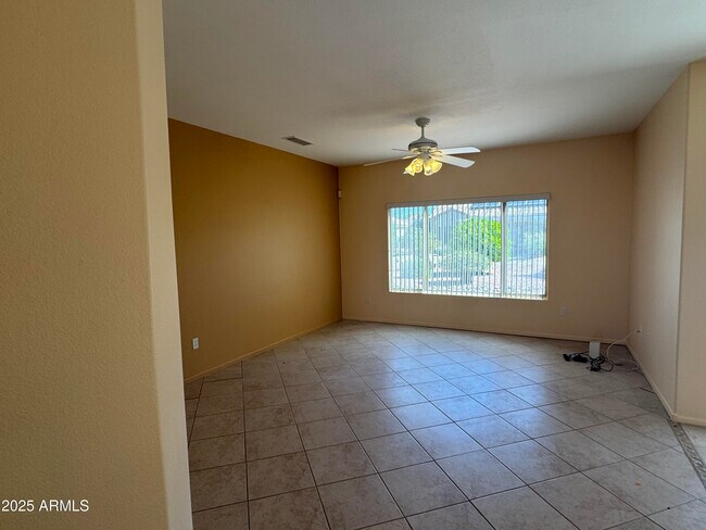 Building Photo - 16216 W Mountain Pass Dr