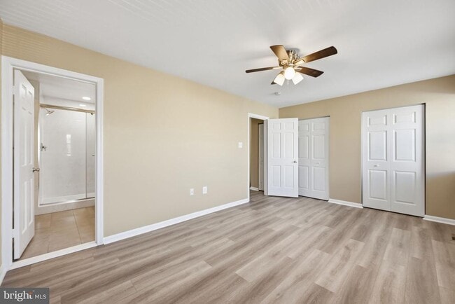 Building Photo - 14602 King Lear Ct