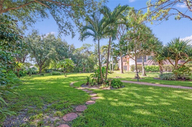 Building Photo - 15260 Cedarwood Ln