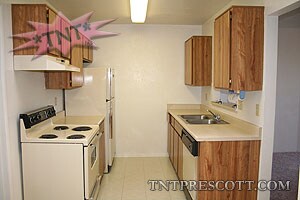 Building Photo - 1430