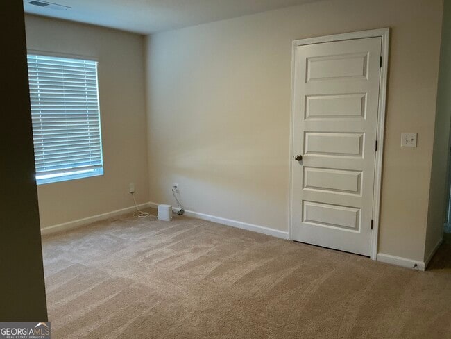 Building Photo - 31 Poplar Preserve Blvd