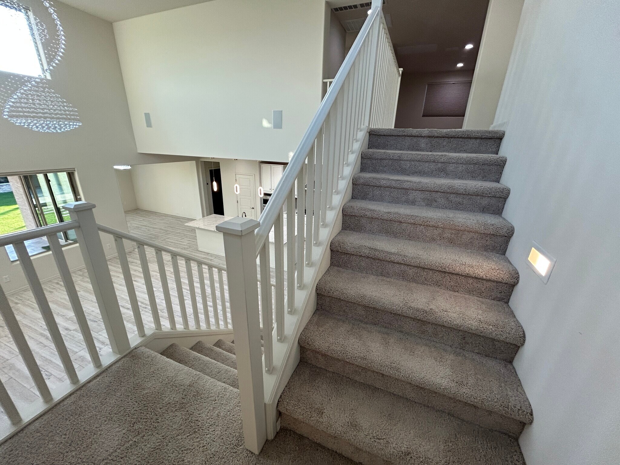 Building Photo - 8909 W Missouri Ave