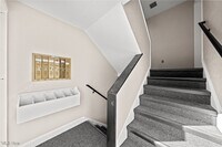 Building Photo - 21044 Southbend Cir