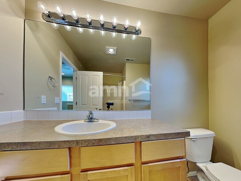 Building Photo - 6512 Virginia St SE