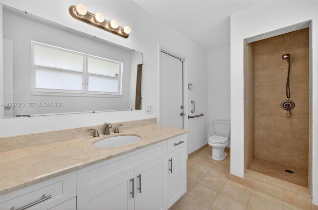 Building Photo - 7280 SW 128th St