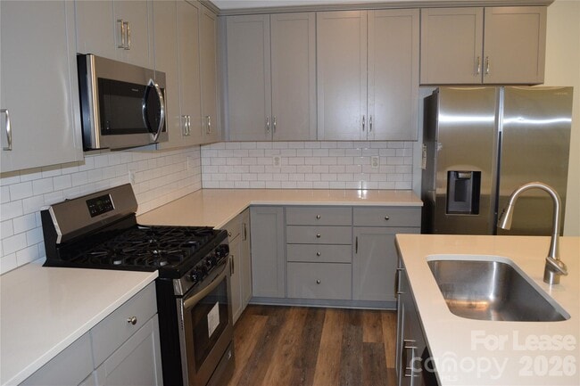 Building Photo - 4011 Rothwood Ln