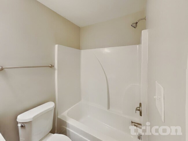 Building Photo - 3723 Burdette Wy.