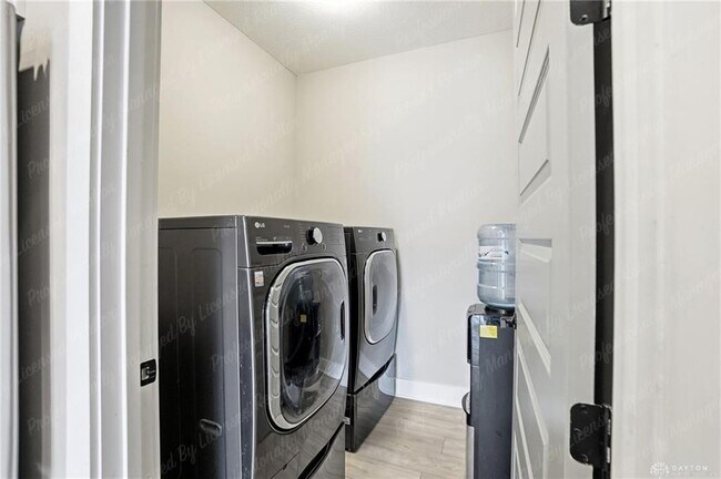 Building Photo - 629 Bungalow Ct