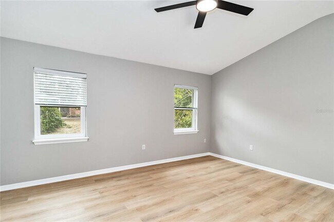 Building Photo - 7 Arbor Oaks Dr