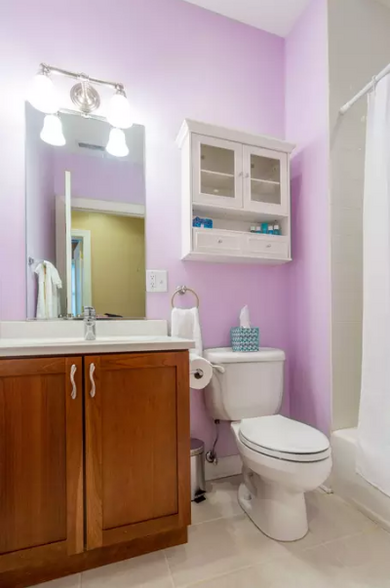 Bathroom 3 - 1814 N Sheffield Ave