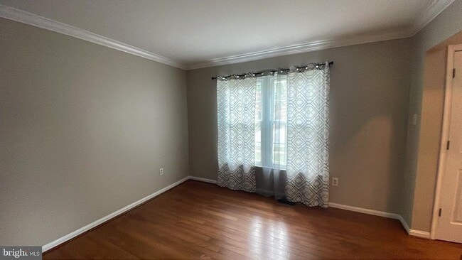 Building Photo - 8688 Wheatfield Way