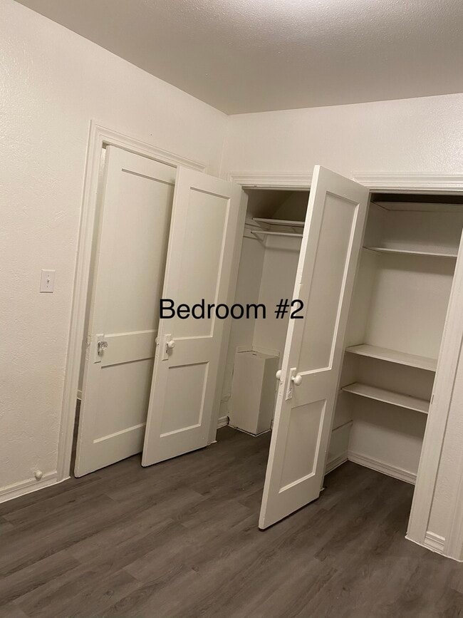 Building Photo - 1012 Boston St