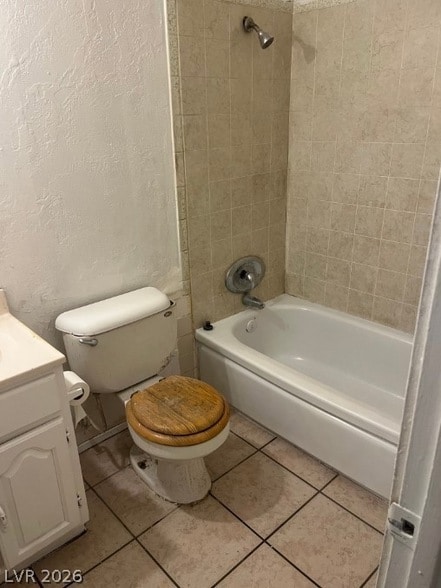 Building Photo - 2028 Daley St