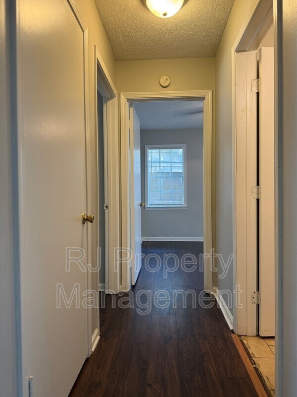 Building Photo - 3086 Estes St