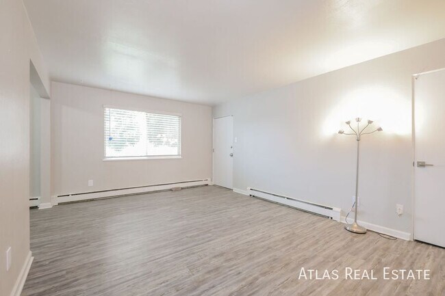 Building Photo - 9955 W 59th Pl