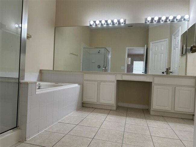 Building Photo - 1023 Cinnamon Fern Ct