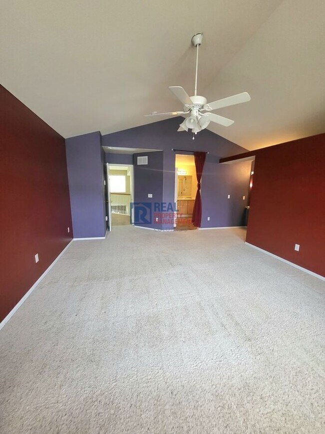Building Photo - 8408 Blackgum St