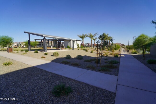 Building Photo - 8136 E Petra Ave