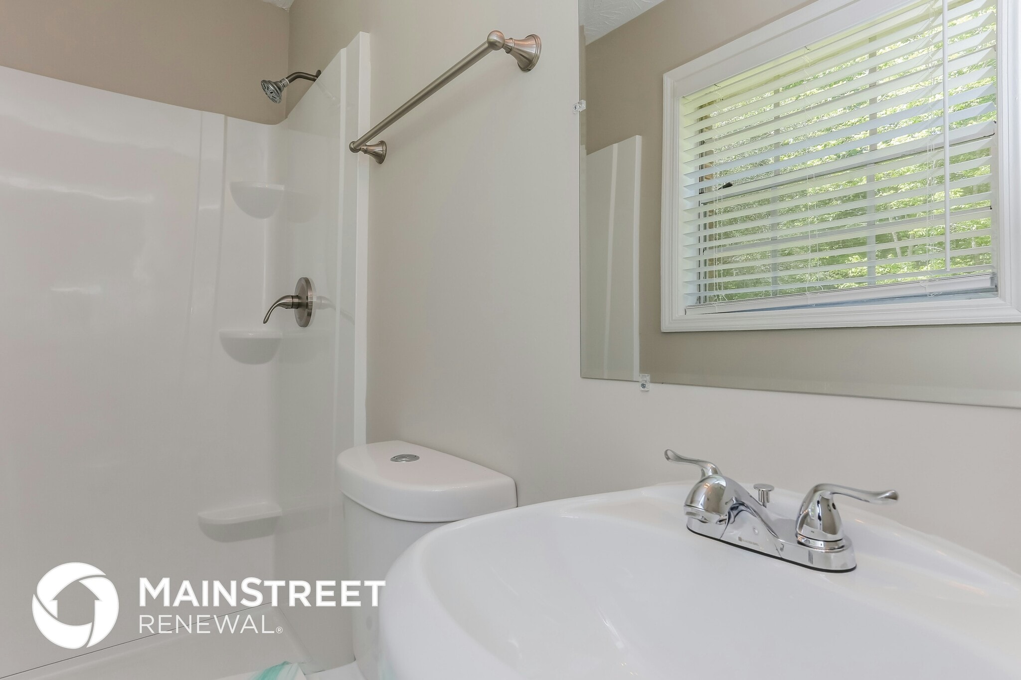 Building Photo - 6165 Marilla St