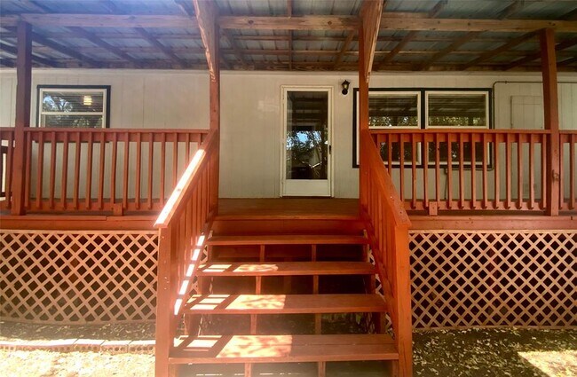 Building Photo - 1301 Lipan Trail